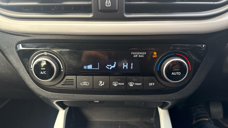 Hyundai i10 1.2 MPi Premium 5dr Petrol Hatchback